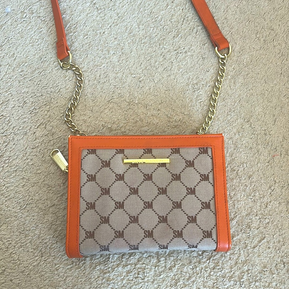COPY - STEVE MADDEN FAUX LEATHER CROSSBODY SM
